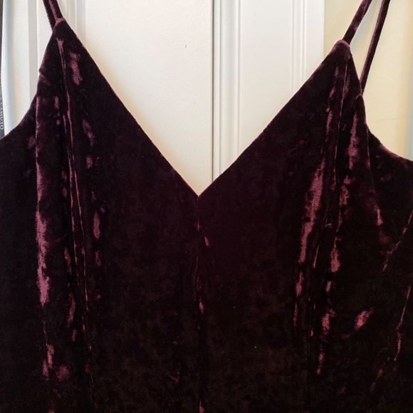 Vince Camuto velvet dress - Picture 2 of 4
